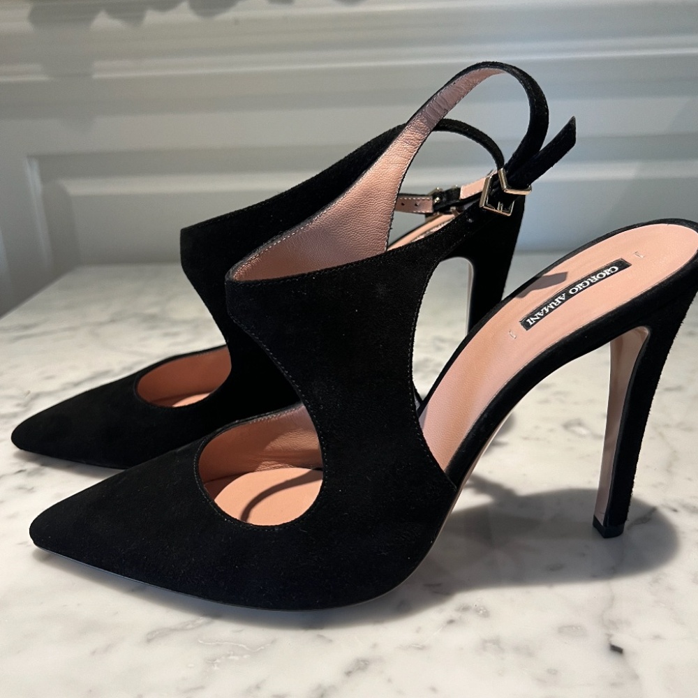 Giorgio Armani Pumps Suede Leather Ankle Strap Heel Size 39